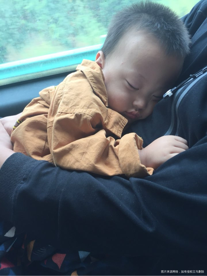 离开家的那一刻有些许的不舍