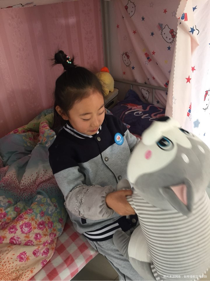 大宝心心念的草莓,她爹又买来了