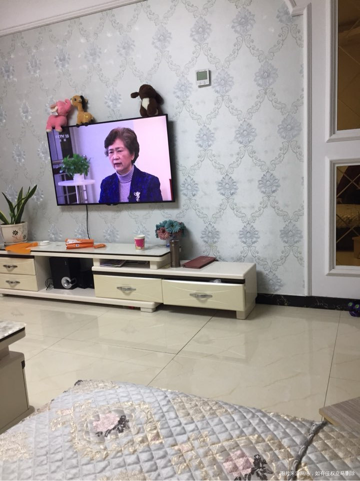 刚才去药房,那场面,不敢相信