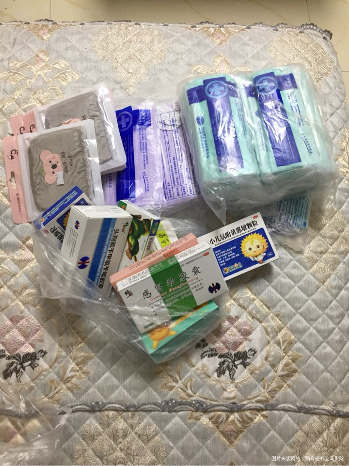 刚才去药房,那场面,不敢相信