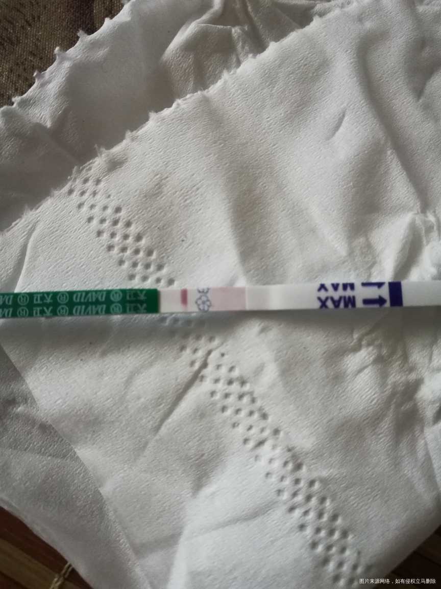 朋友们给看一下有没有杠😭自己双眼自带意念灰了