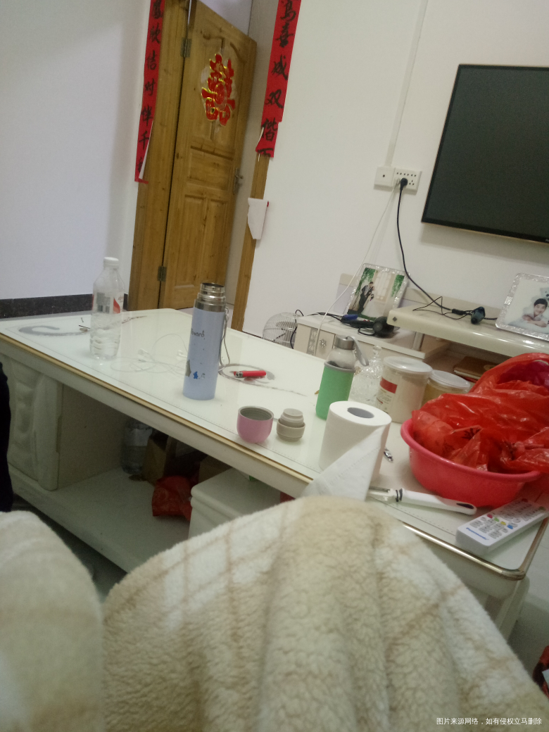 老公说我现在就是皇太后,什么都得伺候