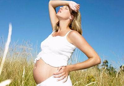  怀孕两个月胎停是什么原因