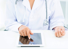 子宫内膜增厚是什么原因？临床上有哪些表现？