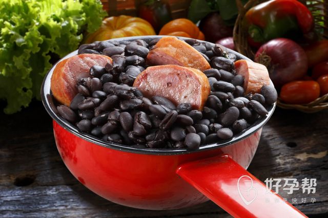 吃了黑豆内膜从4长到6了？吃黑豆有什么好处？