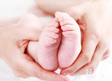 左侧卵巢囊肿医生说可以备孕?孕期的卵巢囊肿该注意什么?