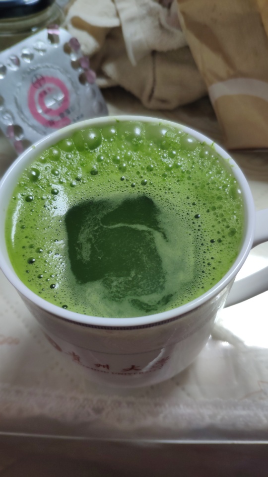 今天去阿姨家吃饭,好吃的太多,超标了。还好现