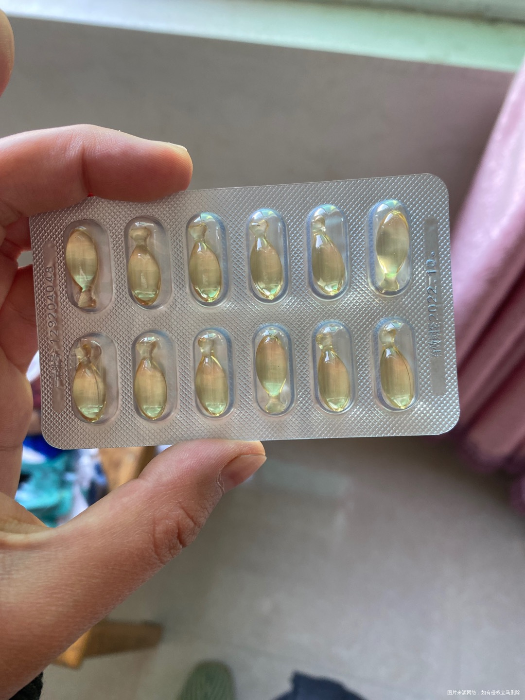 我想问下我这个维生素滴液需要打开吃嘛还是直接