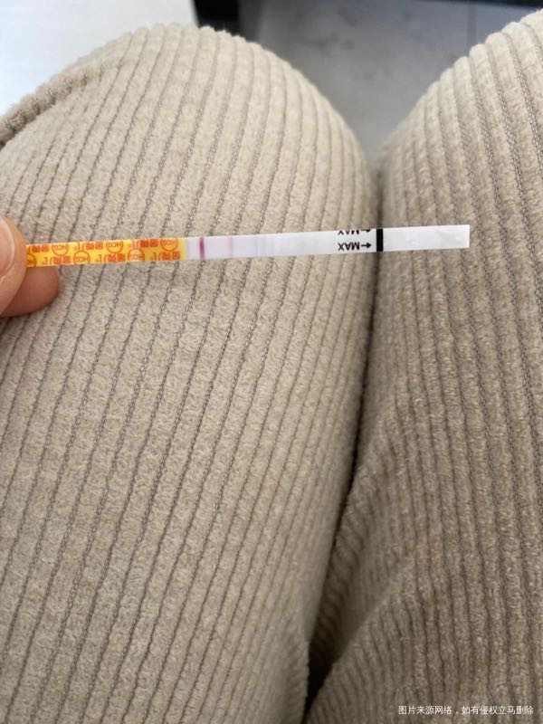 请问一下医生试管移植第七天试纸反复测试都是弱