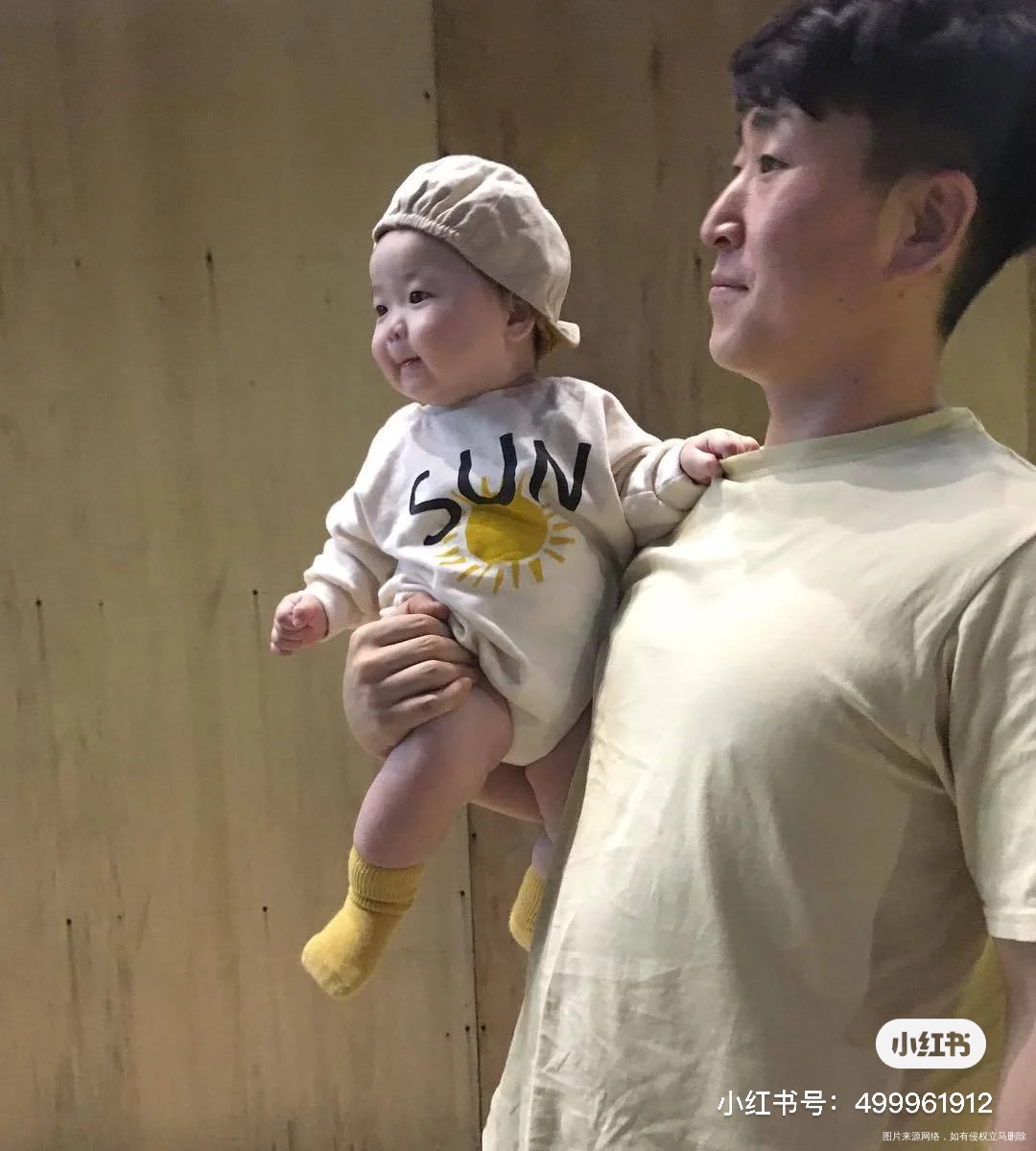 昨天刚说不多吃,今天又吃多了,吃了火锅,开心