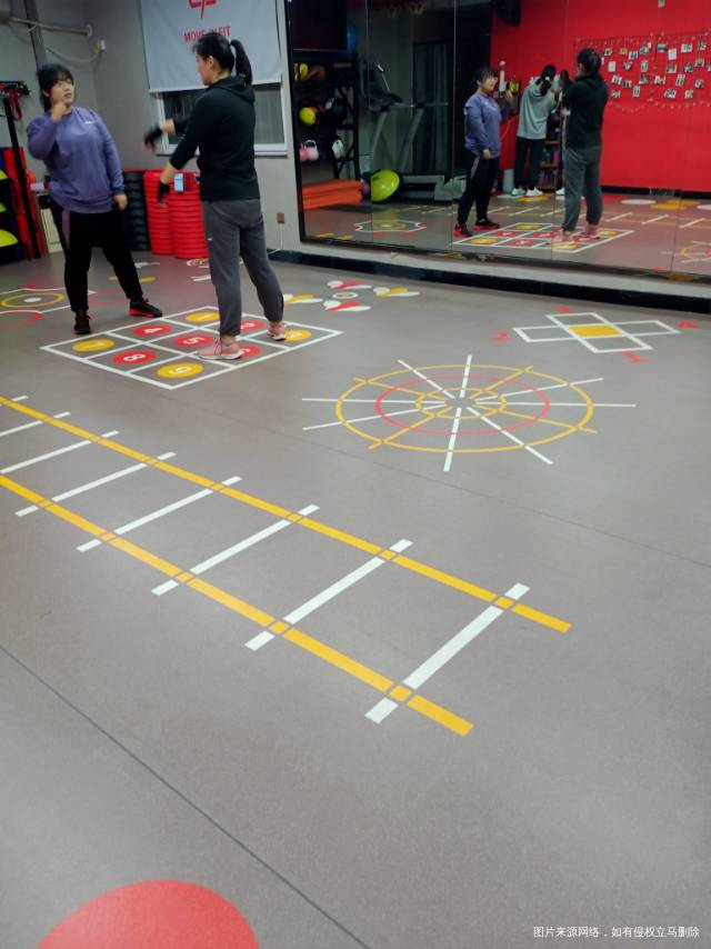 414早上鸡蛋牛奶红薯中午公司吃饭青菜鸡肉小