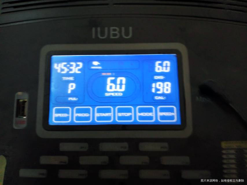 早餐红薯鸡蛋豆腐脑午餐西红柿鲫鱼汤晚饭太忙吃