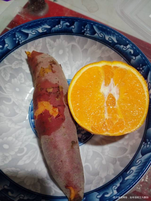 早餐鸡蛋紫薯黑豆加牛奶午餐荞麦青菜面下午加餐