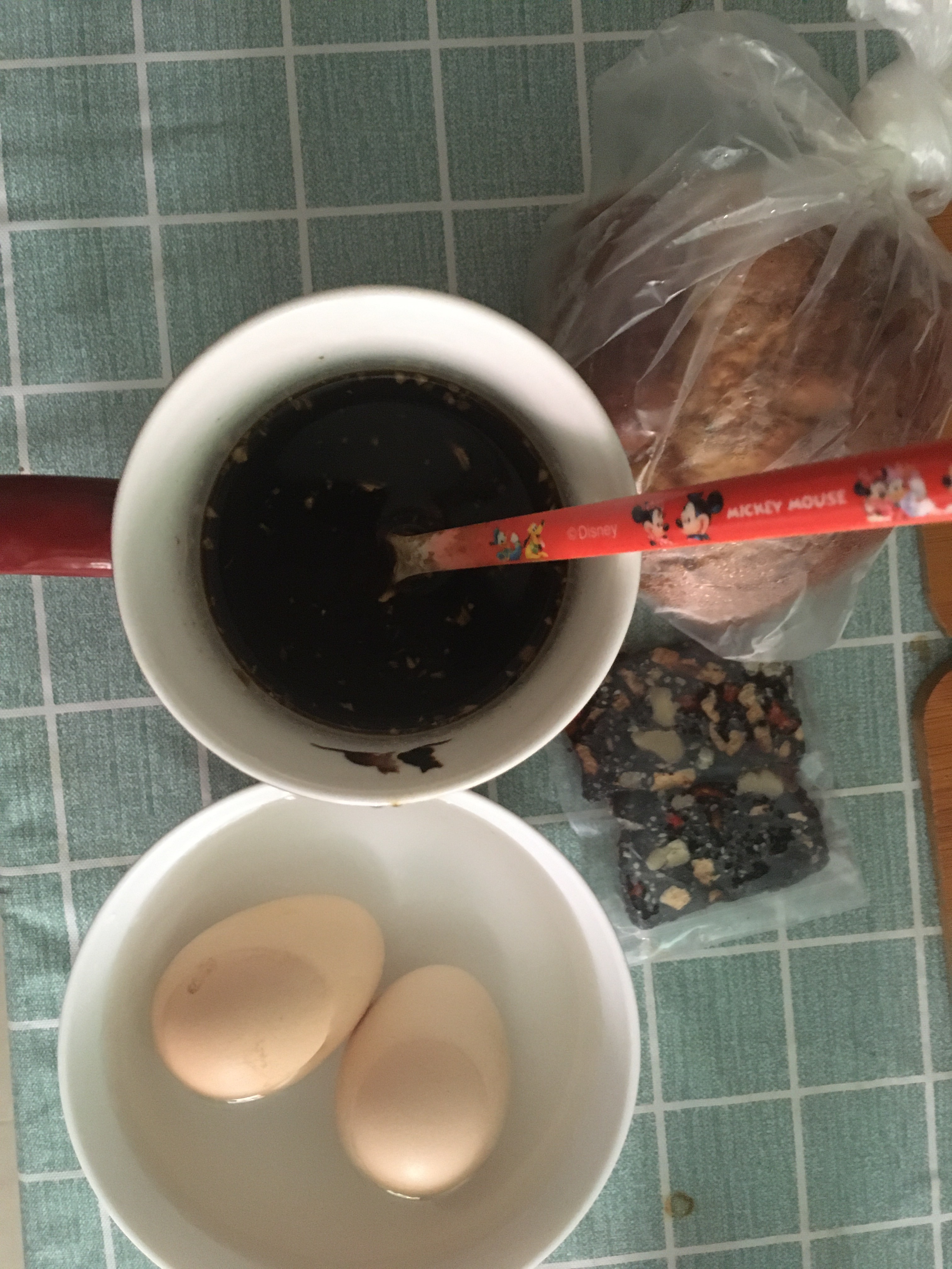 早餐🥣两个鸡蛋🥚一杯玉灵膏姜枣红糖水!一