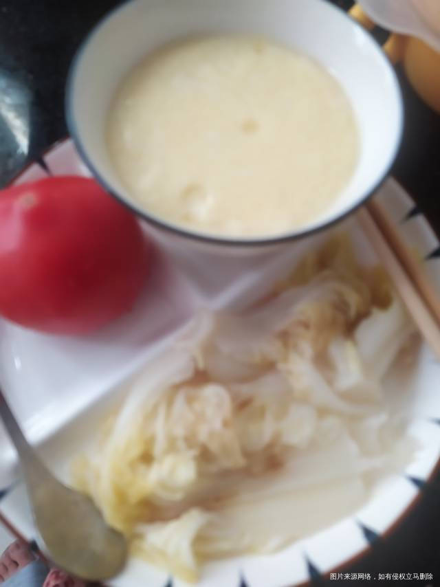 中午吃的焖鸭子,晚上想少吃点的,结果没忍住吃