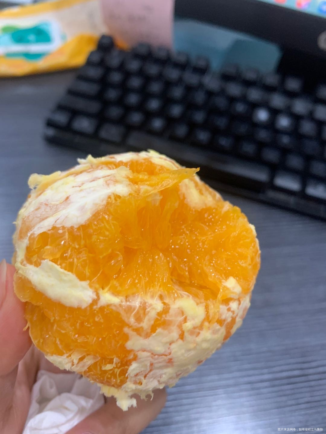 午餐打卡,豆腐+西兰花+玉米+小鸡腿2只,下