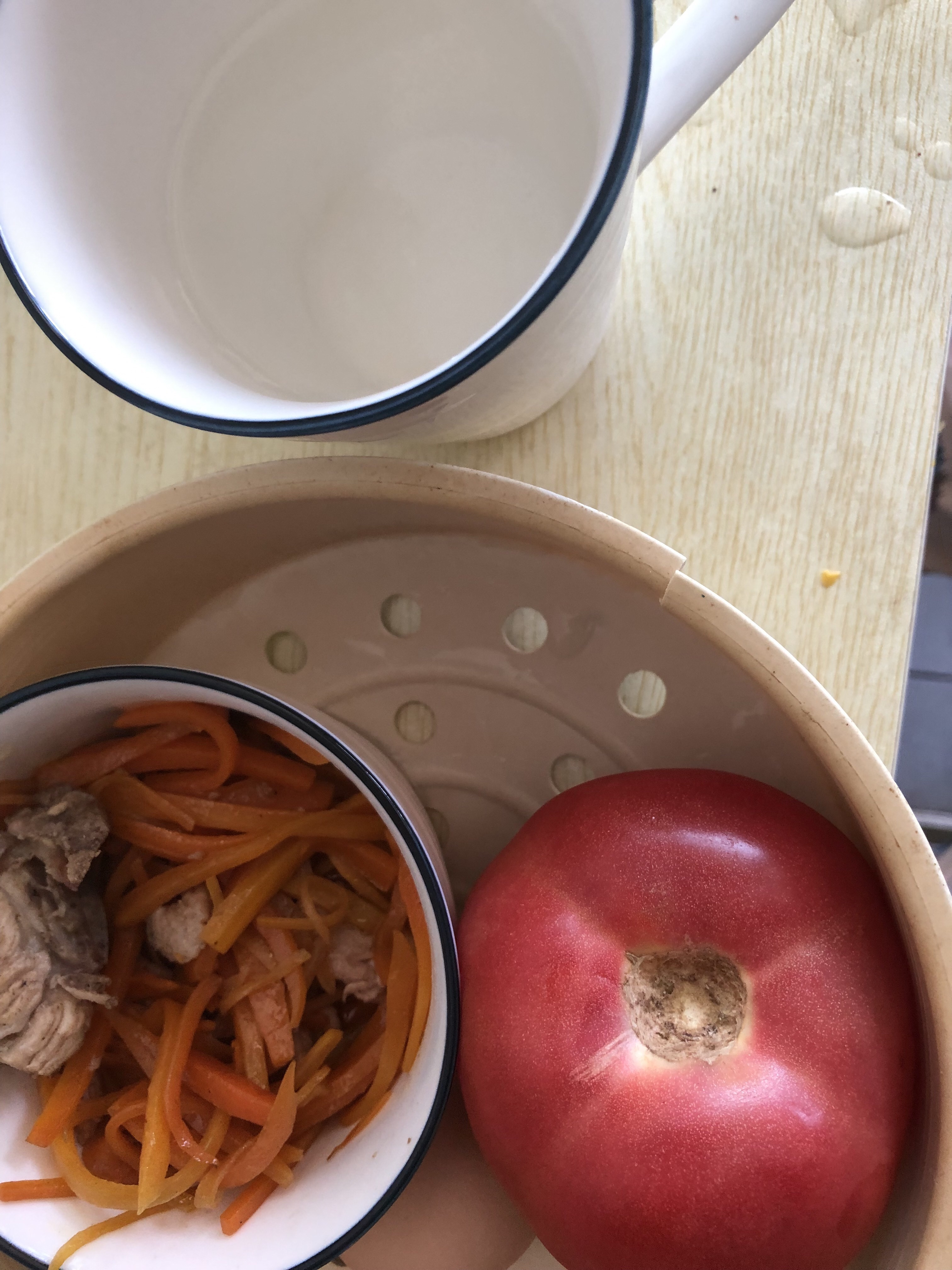 67忘记上传了周一工作太忙没怎么运动只是下班