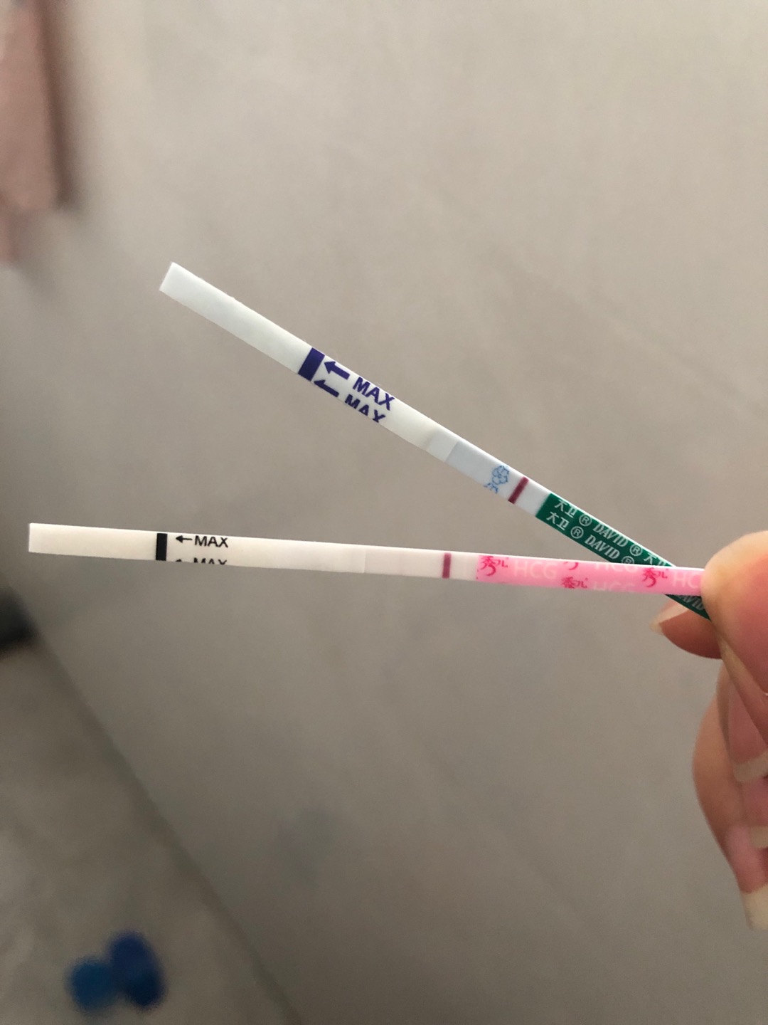 你好我7号中午十一点移植了两枚冻囊胚移植当天