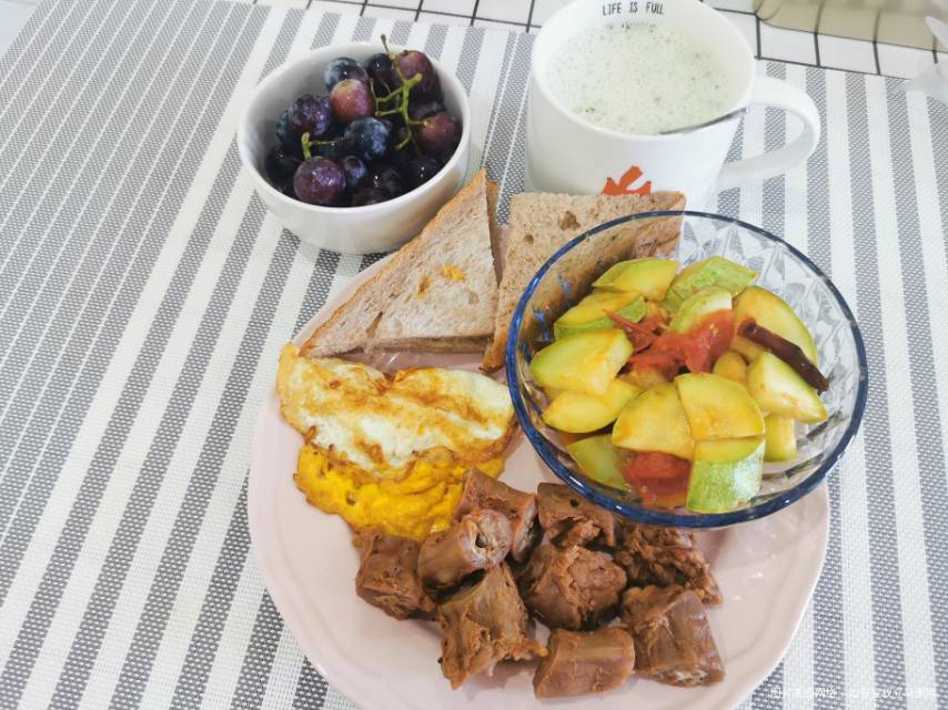 太棒啦,我完成21天打卡目标!姐妹们一起加油啊~