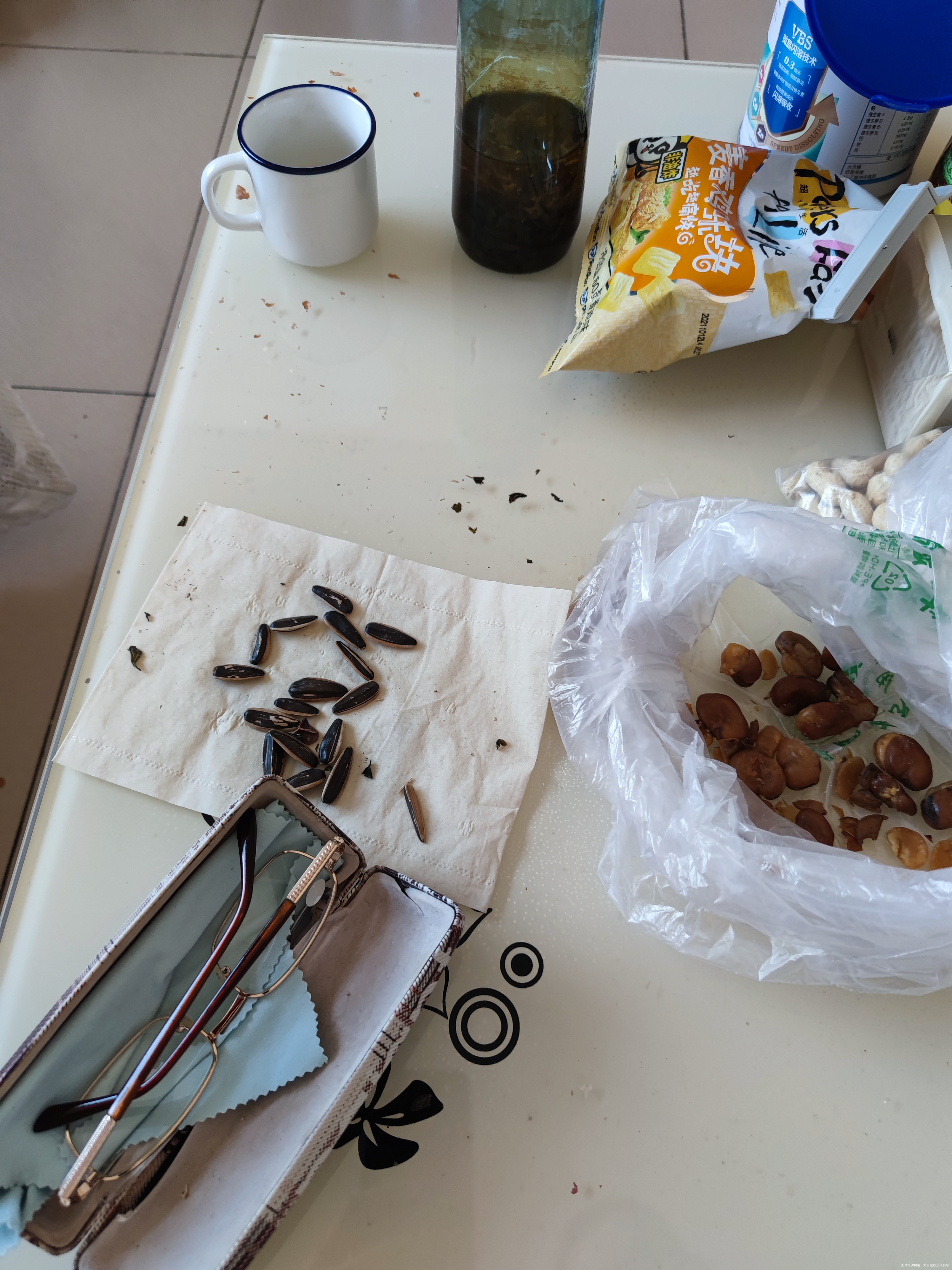 我婆婆煮粥不掏米吃东西就这样很脏说了不听怎么