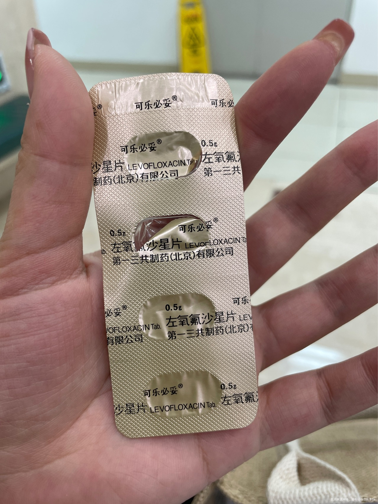 219日取卵12枚222日未移植配成3枚全部