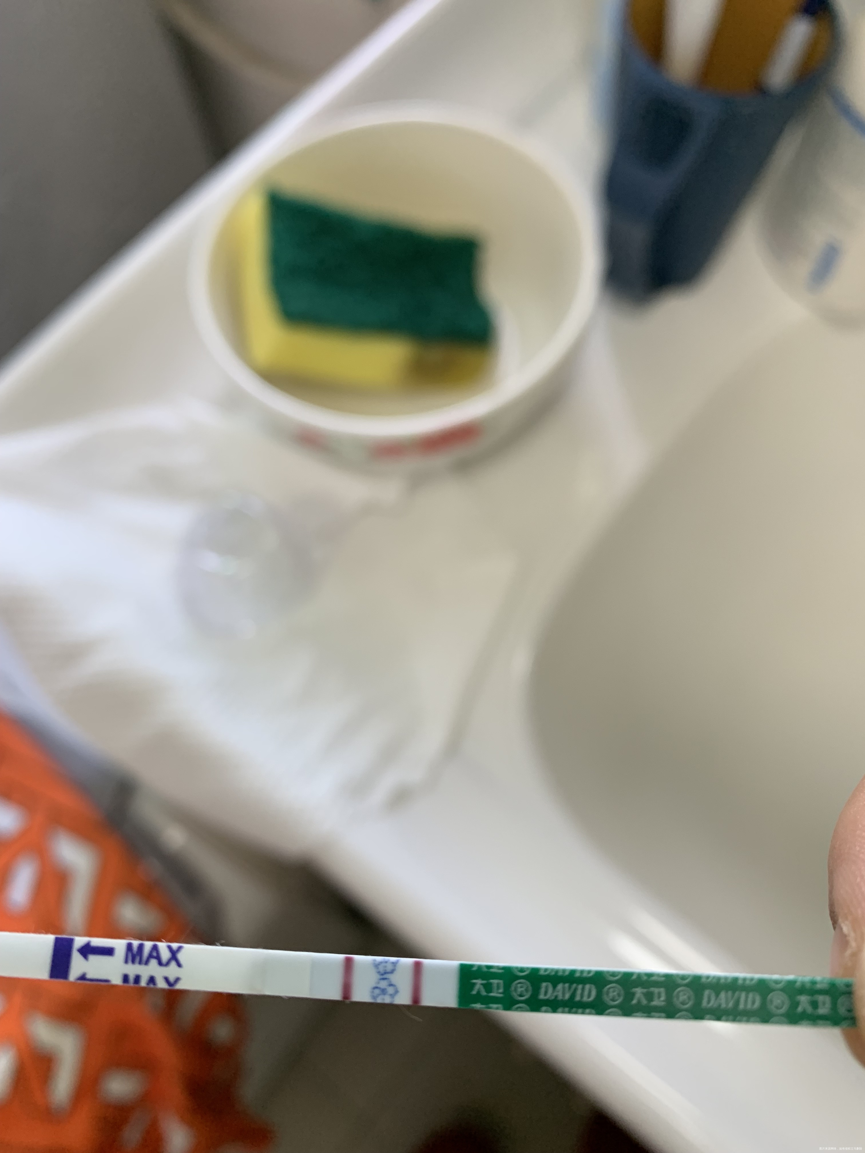 你好医生我想问下第一张图片是今天早上九点多时