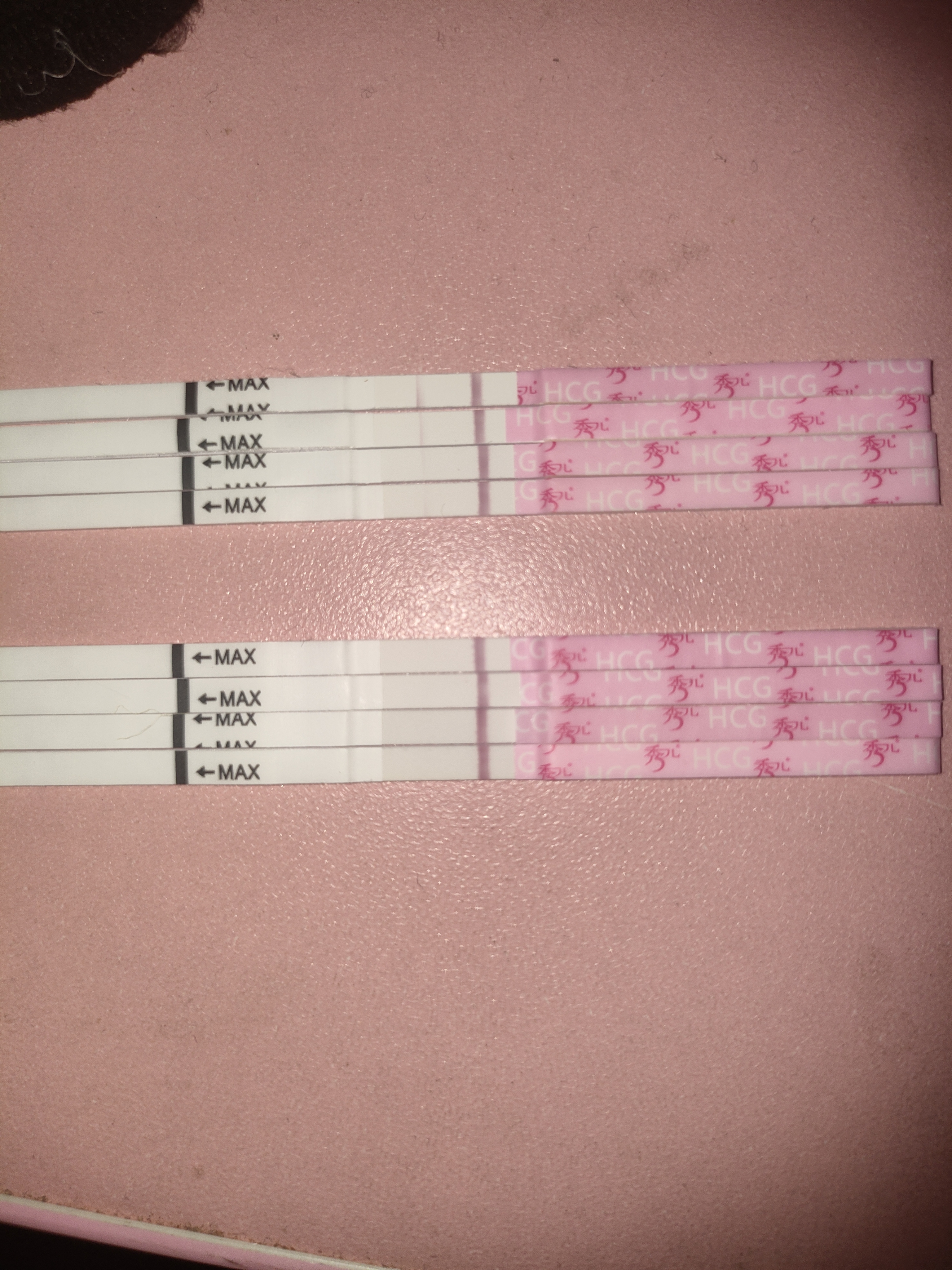 医生您好前两天测的时候是两条杠昨天今天再测就