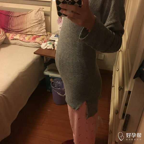 大家来看看这是我两个月的肚子