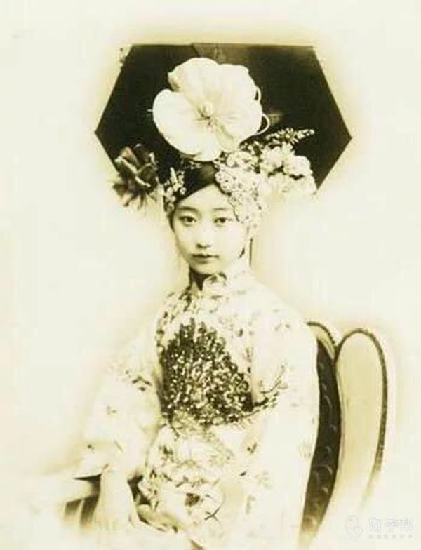 爱新觉罗恒慧的女儿,晚清最美格格,完颜立童记.