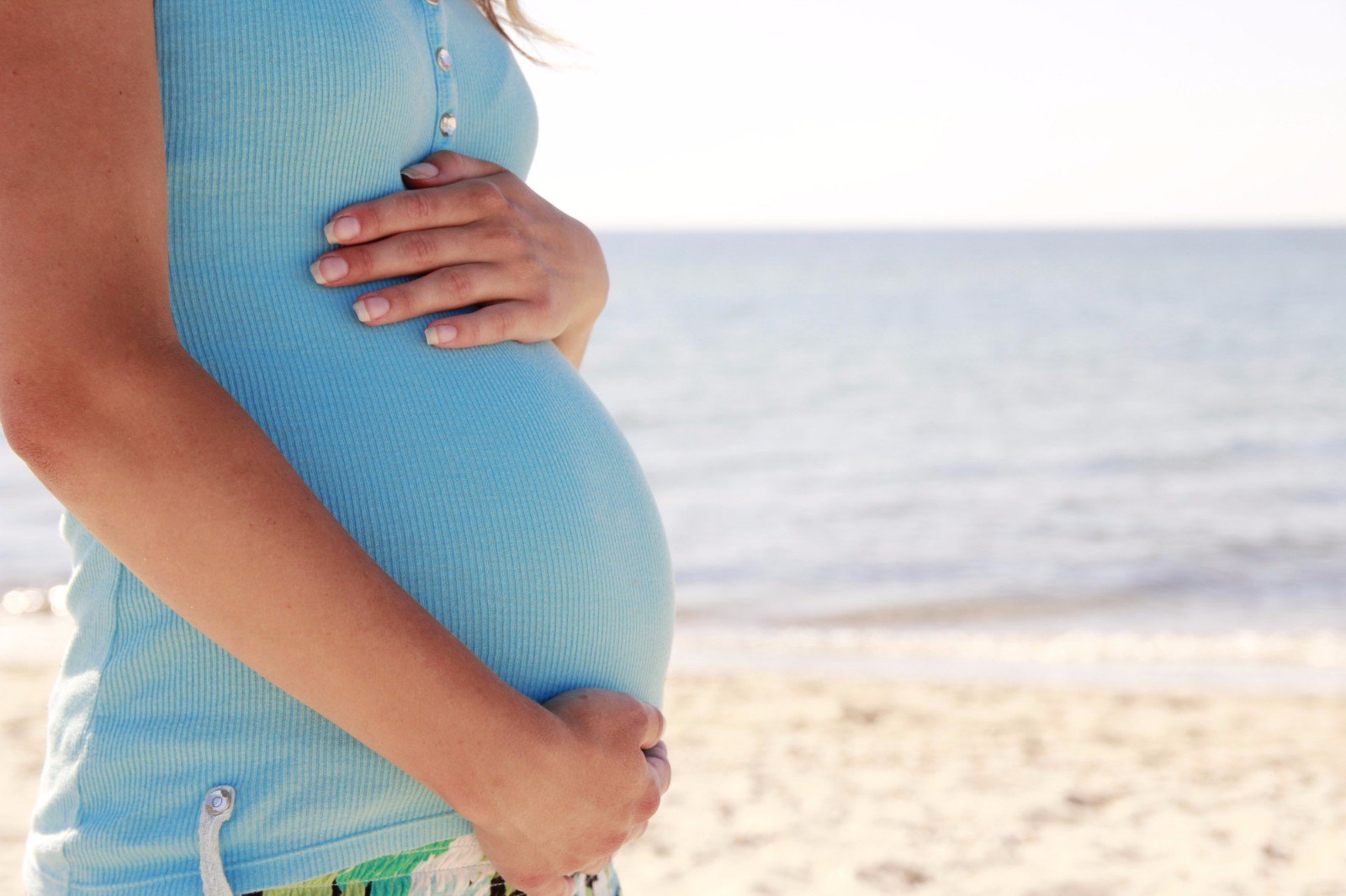 PREGNANT-TRAVEL-facebook.jpg