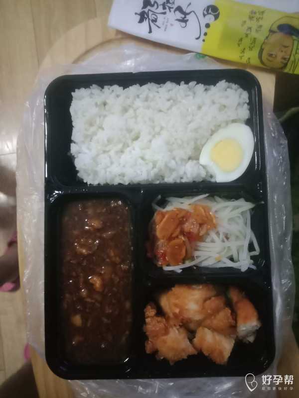 大宝的外卖便当,我看着很一般啊