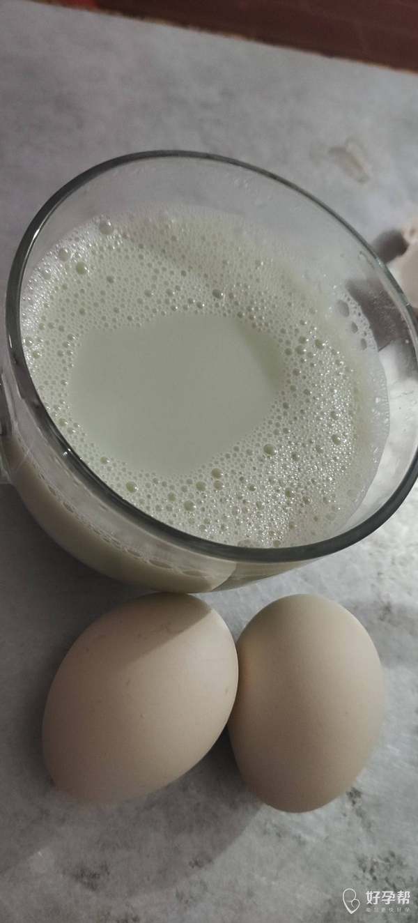 打卡咯打卡咯,照常一杯豆浆加两个鸡蛋